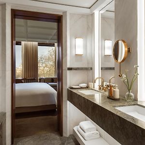 Mews Junior Suite